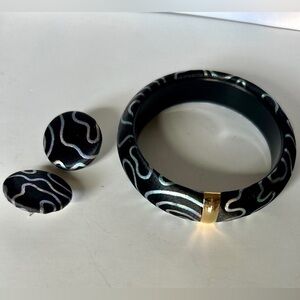 Vintage Retro 1980’s Bracelet Earrings Black Gold Silver Set iridescent …​​​​
